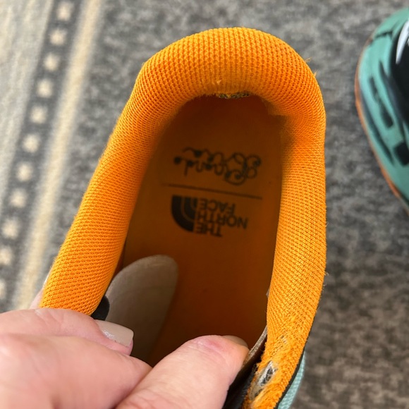 Preloved TNF Vectiv X sneakers - Picture 6 of 16